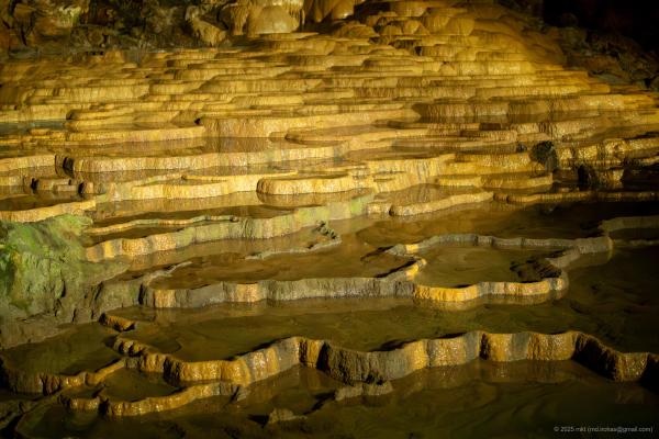 Trip Photo: Akiyoshido Cave (March, 2025)